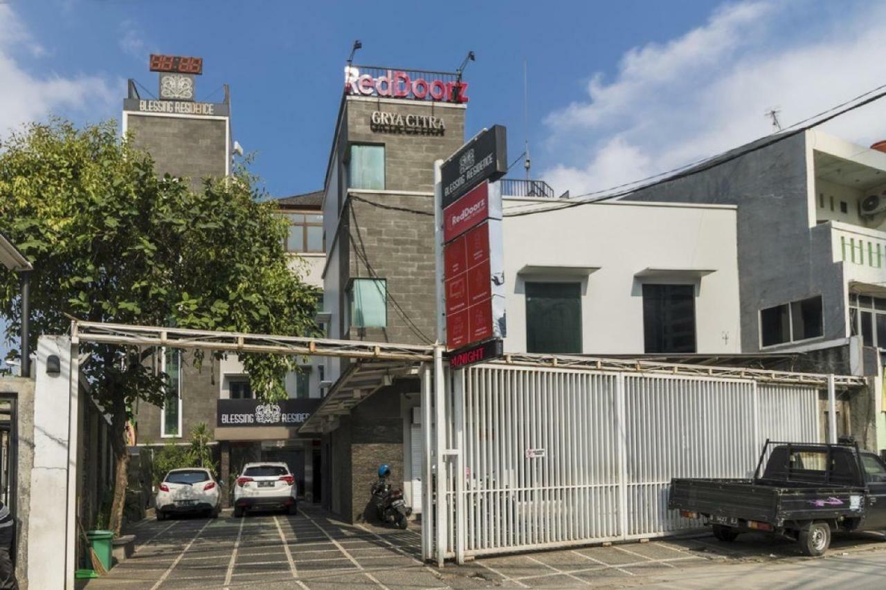 Reddoorz Plus @ Karet Setiabudi Jakarta Eksteriør billede