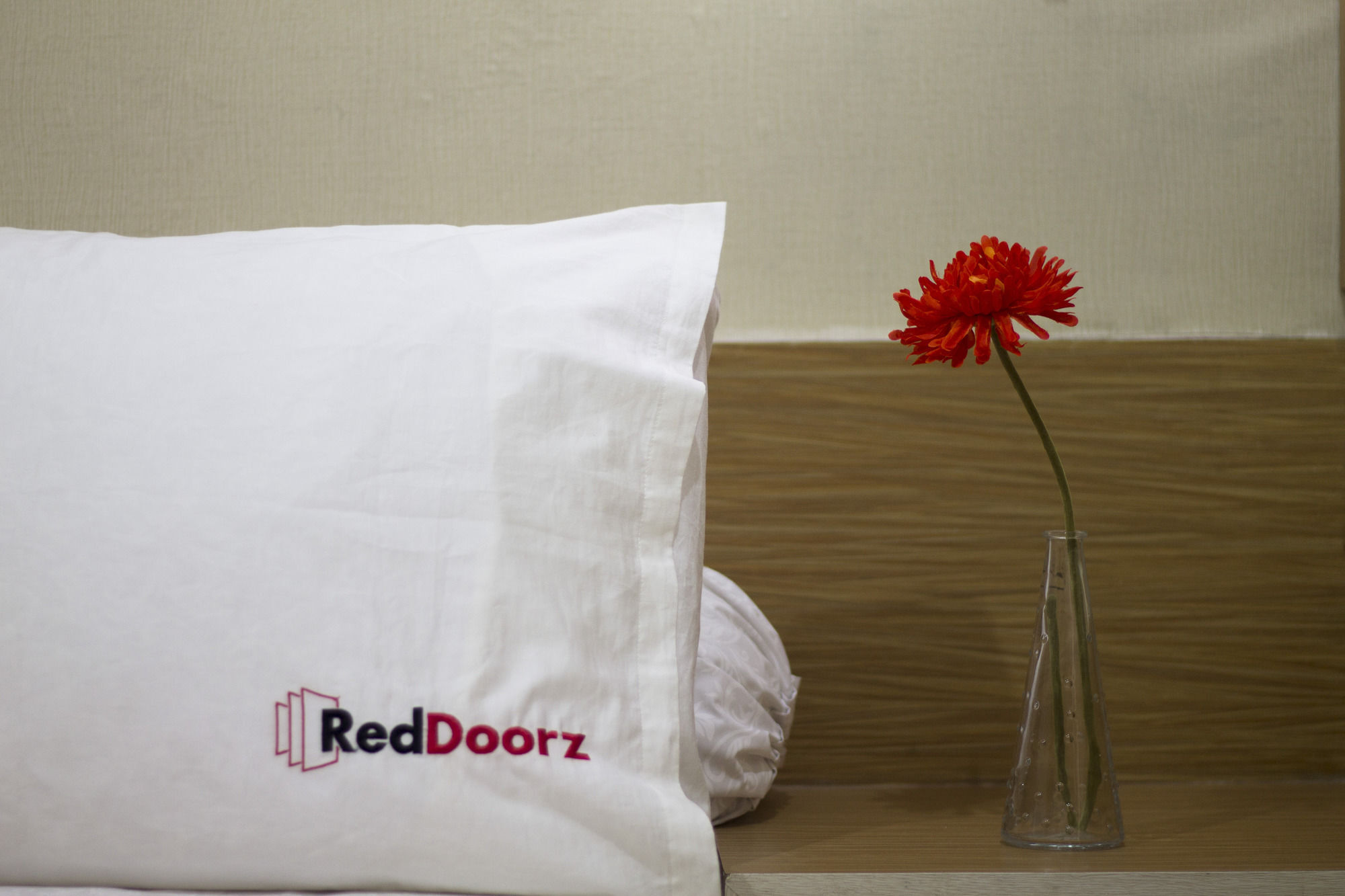 Reddoorz Plus @ Karet Setiabudi Jakarta Eksteriør billede