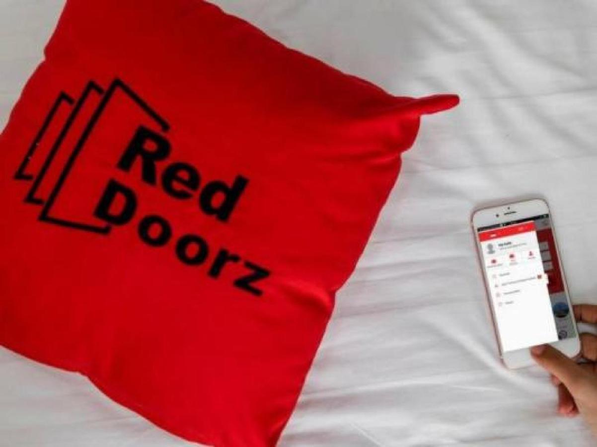 Reddoorz Plus @ Karet Setiabudi Jakarta Eksteriør billede